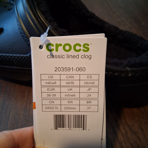 Crocs Black Classic Lined Clog - Picture 8 of 8